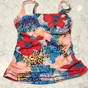 Athleta ruched square neck swim top 34B 34C NWOT
